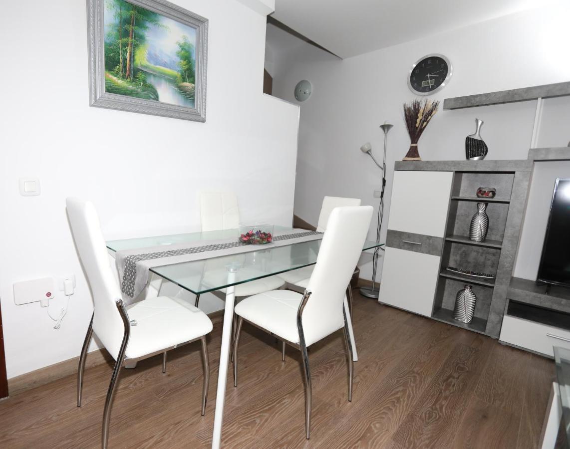 Keur Fina Apartment คอสตา เด อันตีกัว ภายนอก รูปภาพ